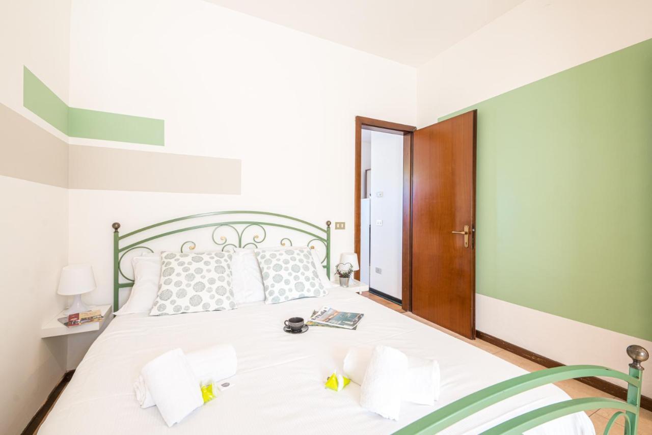 Gardappartamenti Campiello Pool Sirmione Exteriör bild